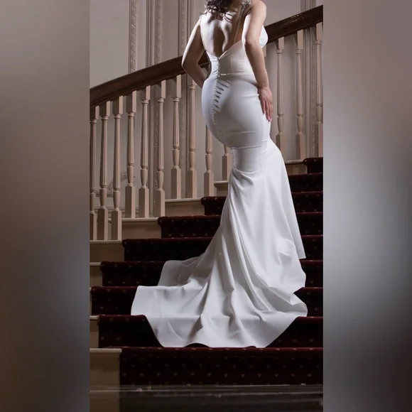 White Spaghetti Strap Sleeveless Wedding Gown
